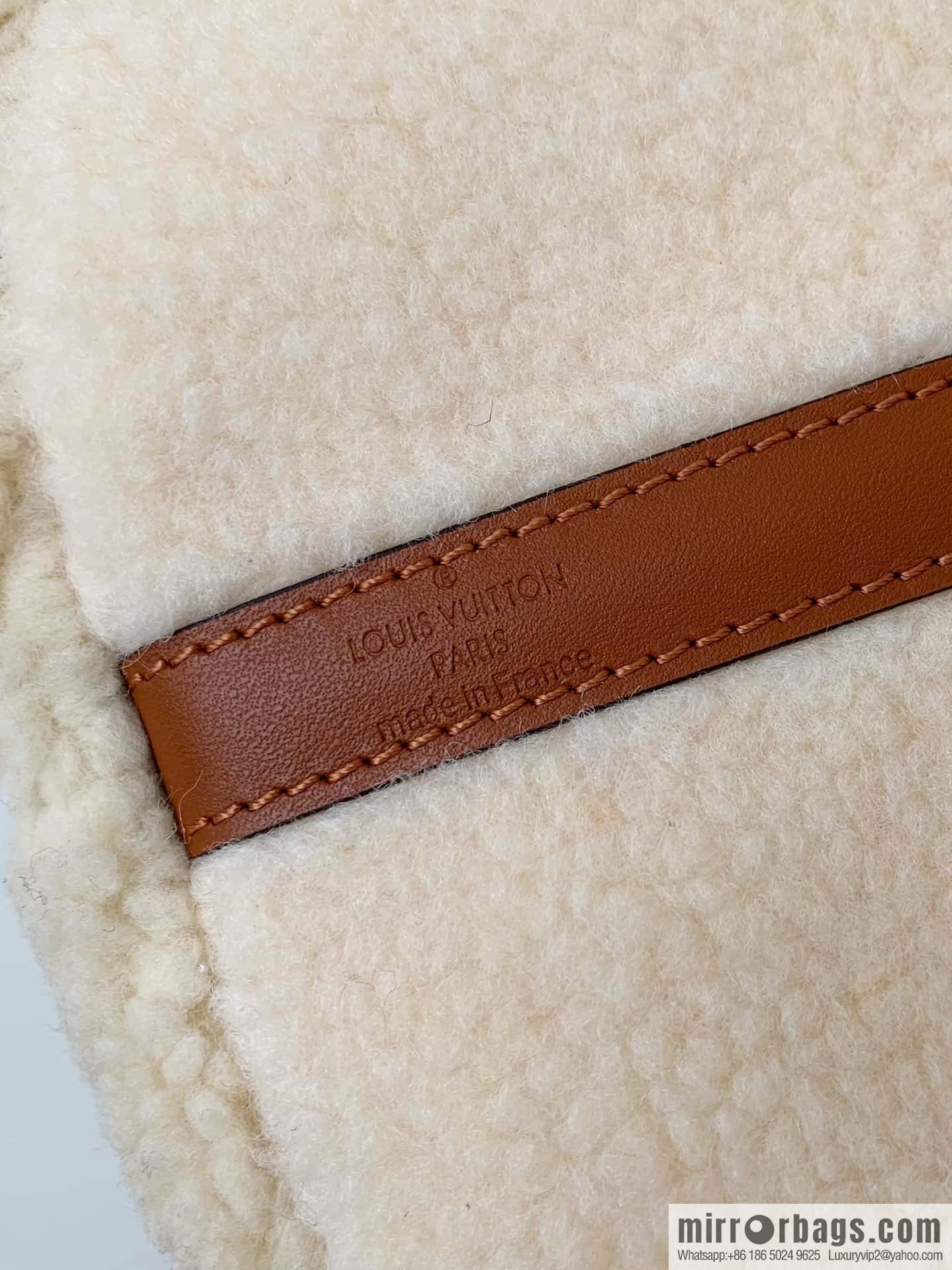 LV M23468 Speedy Bandoulière 25