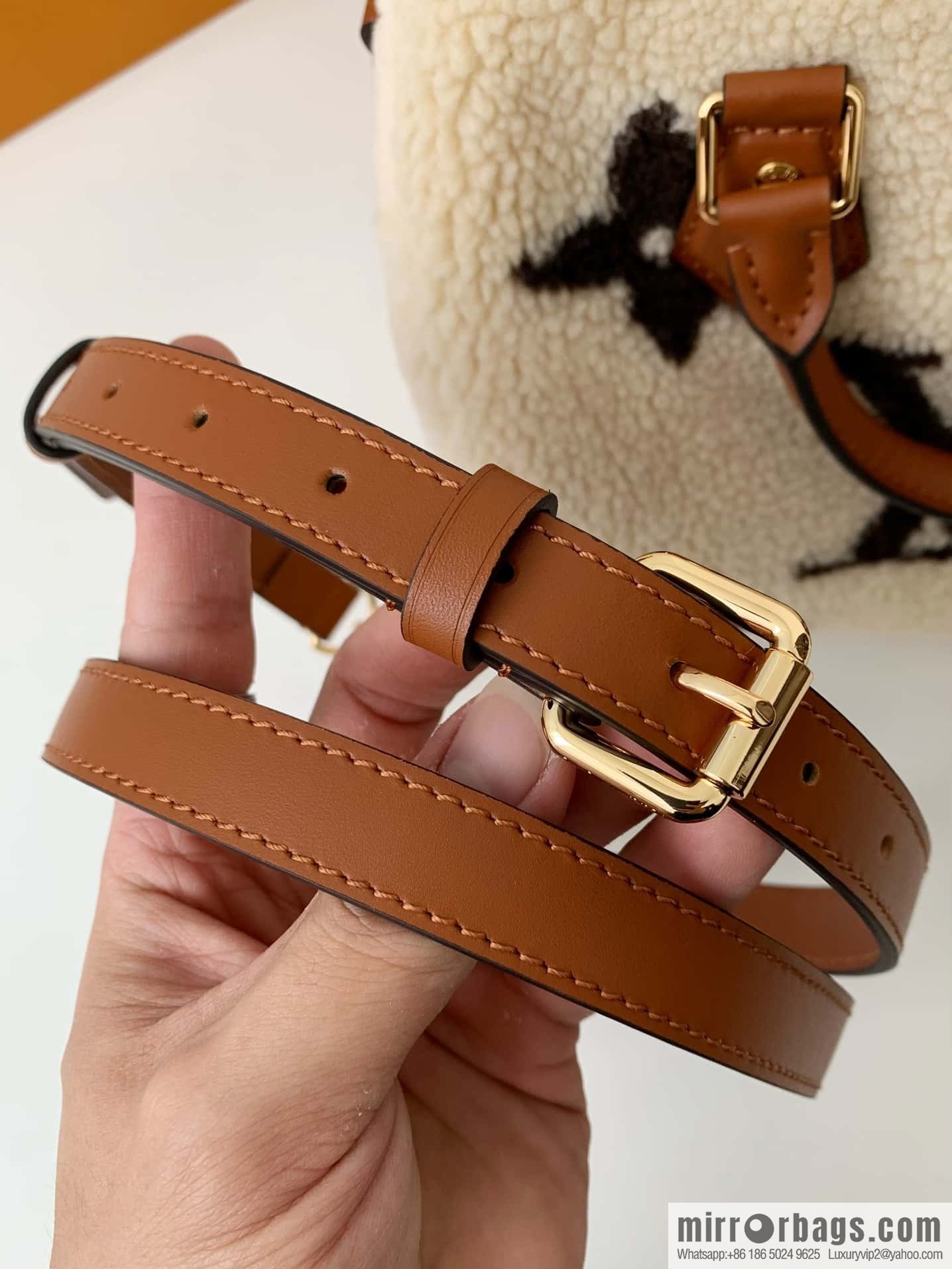 LV M23468 Speedy Bandoulière 25