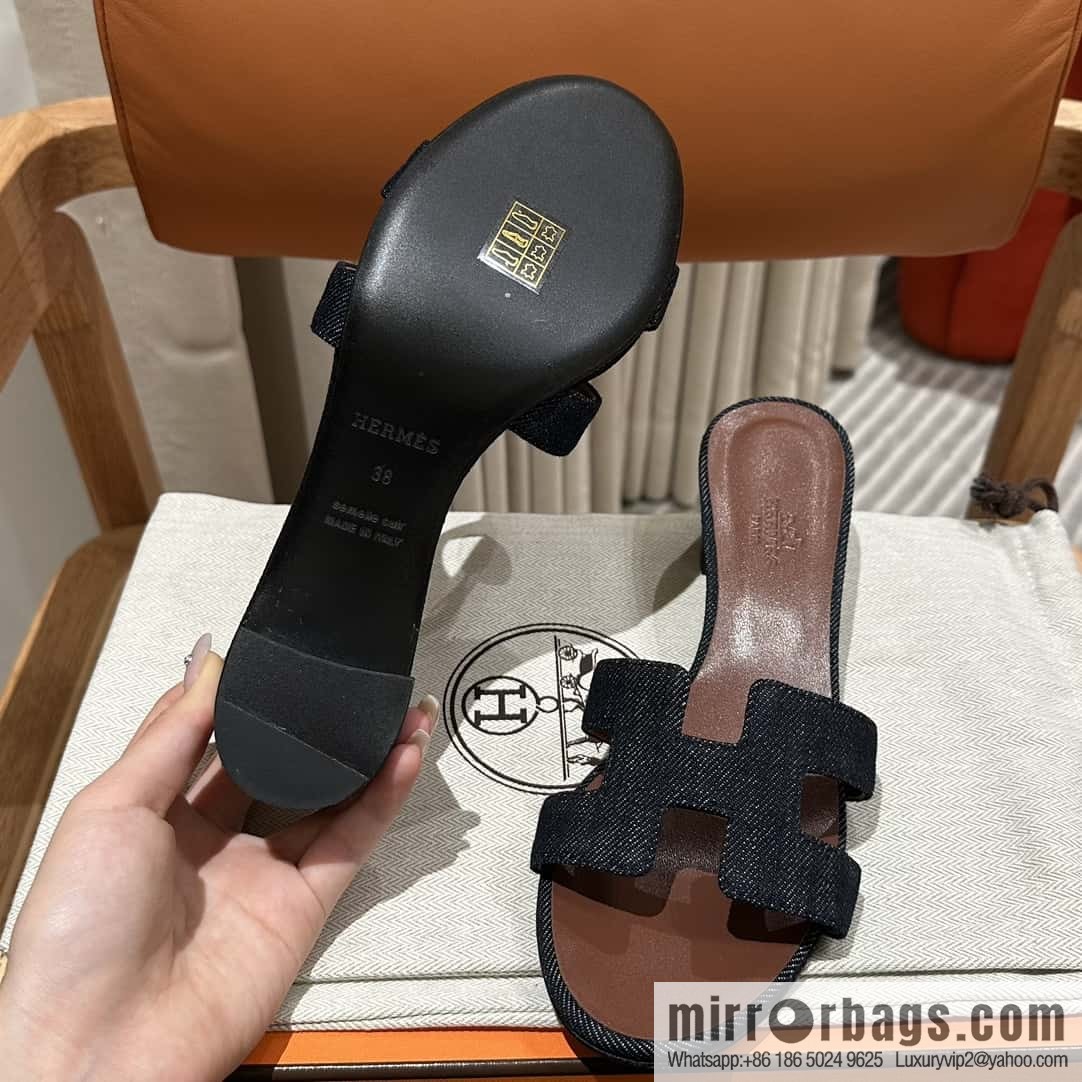 Hermès' latest popular denim high heels