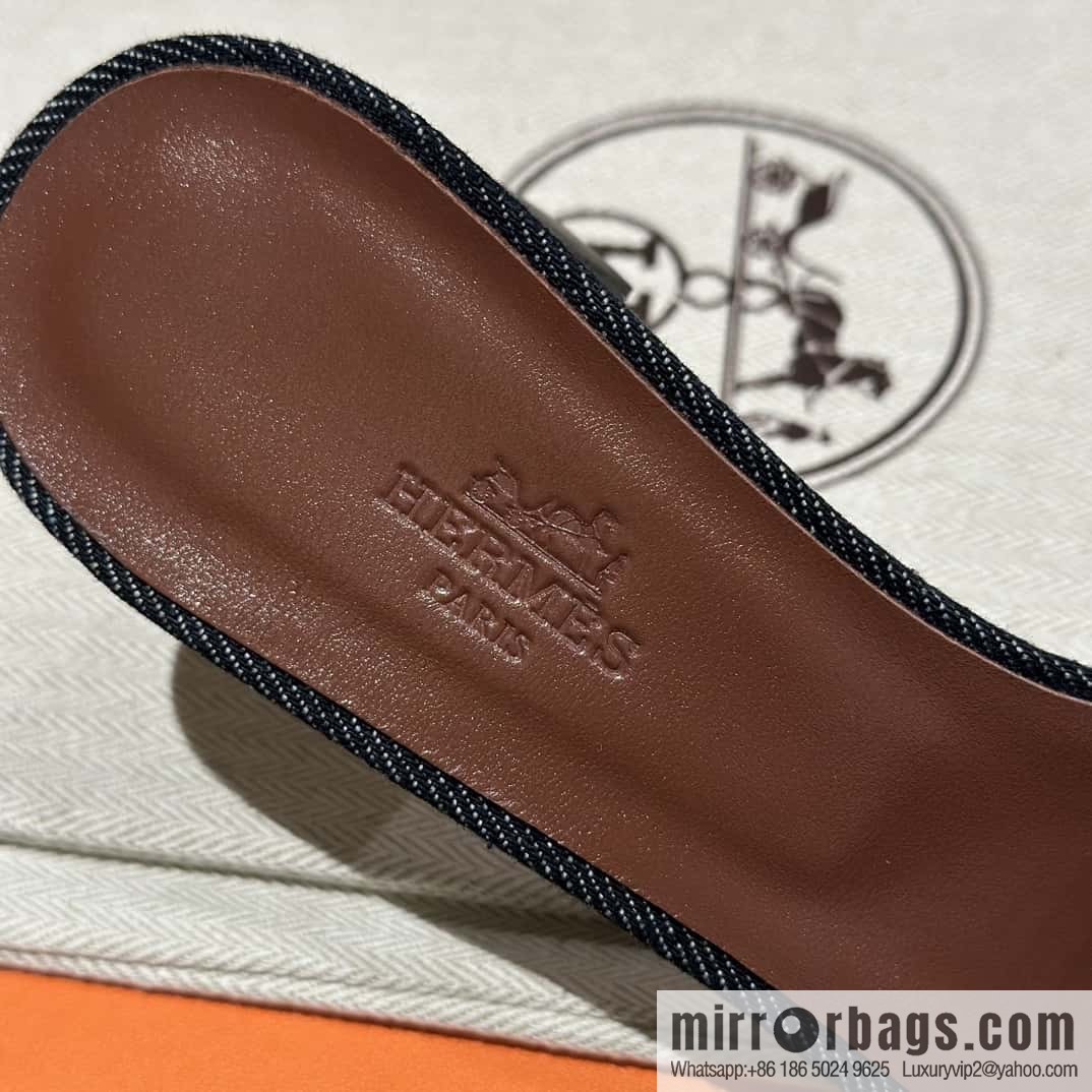 Hermès' latest popular denim high heels