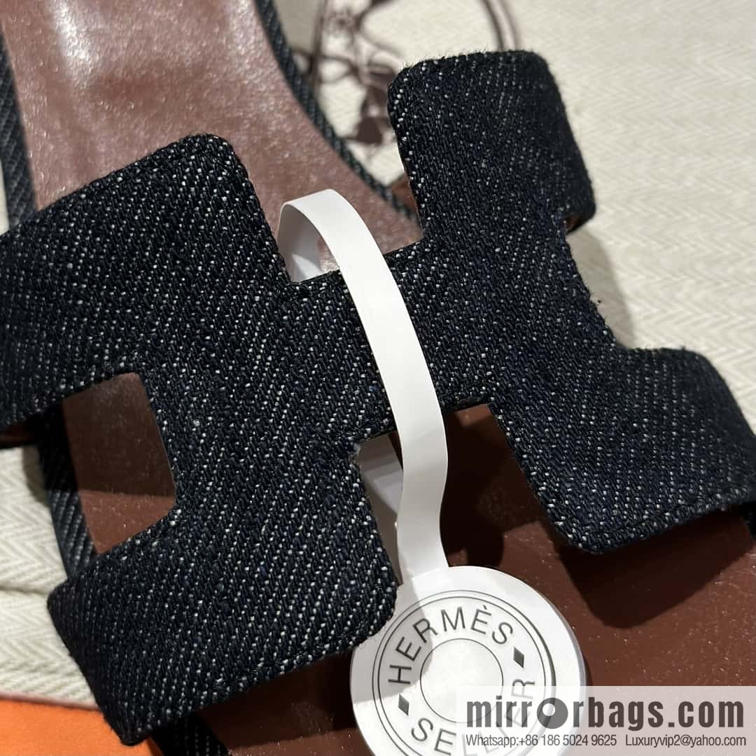 Hermès' latest popular denim high heels