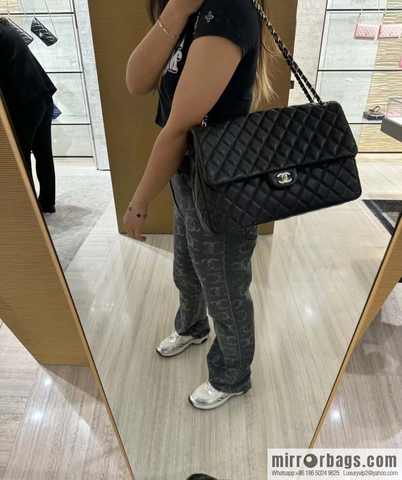 CHANEL 24C early spring vacation series explosive oversized CF airport big bag AS4661