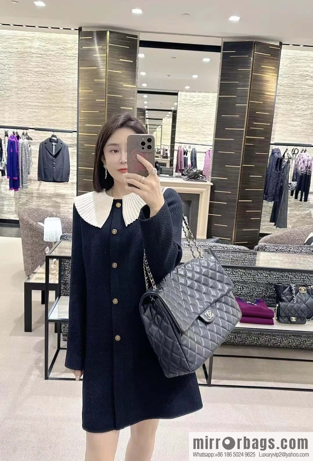 CHANEL 24C early spring vacation series explosive oversized CF airport big bag AS4661