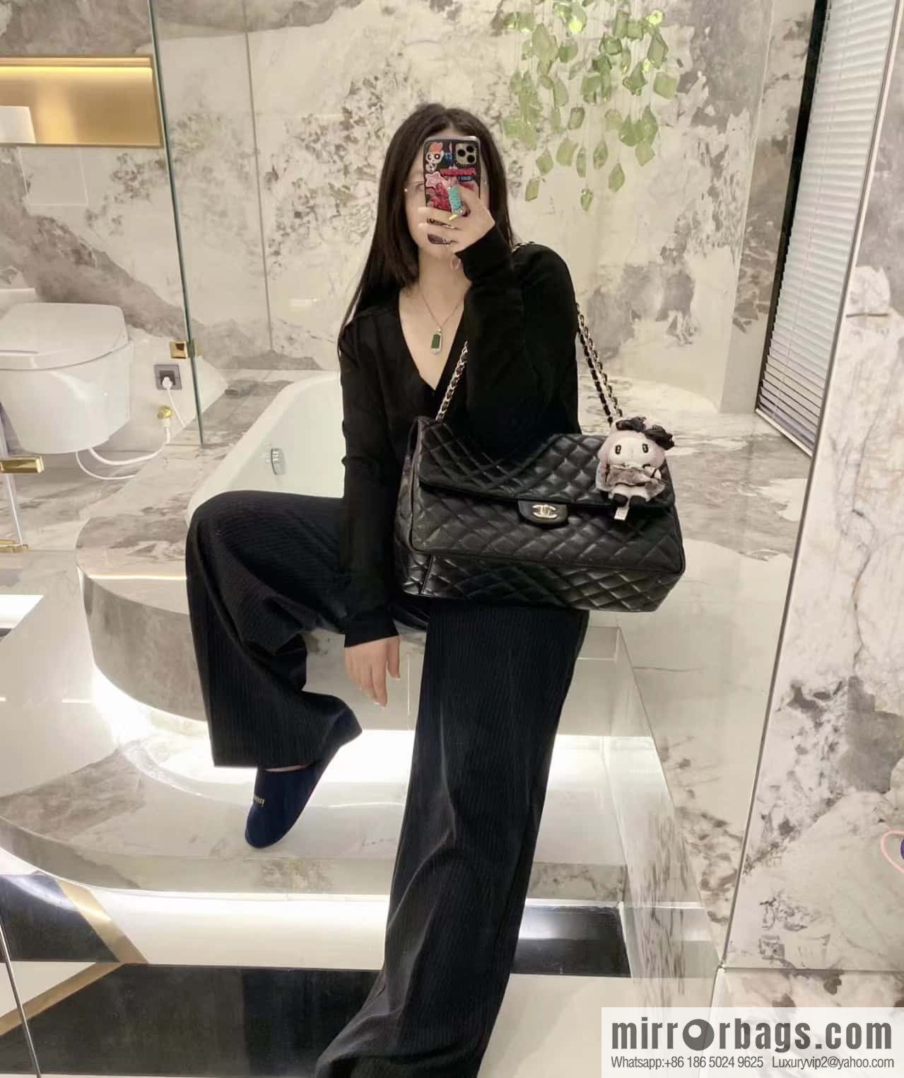 CHANEL 24C early spring vacation series explosive oversized CF airport big bag AS4661