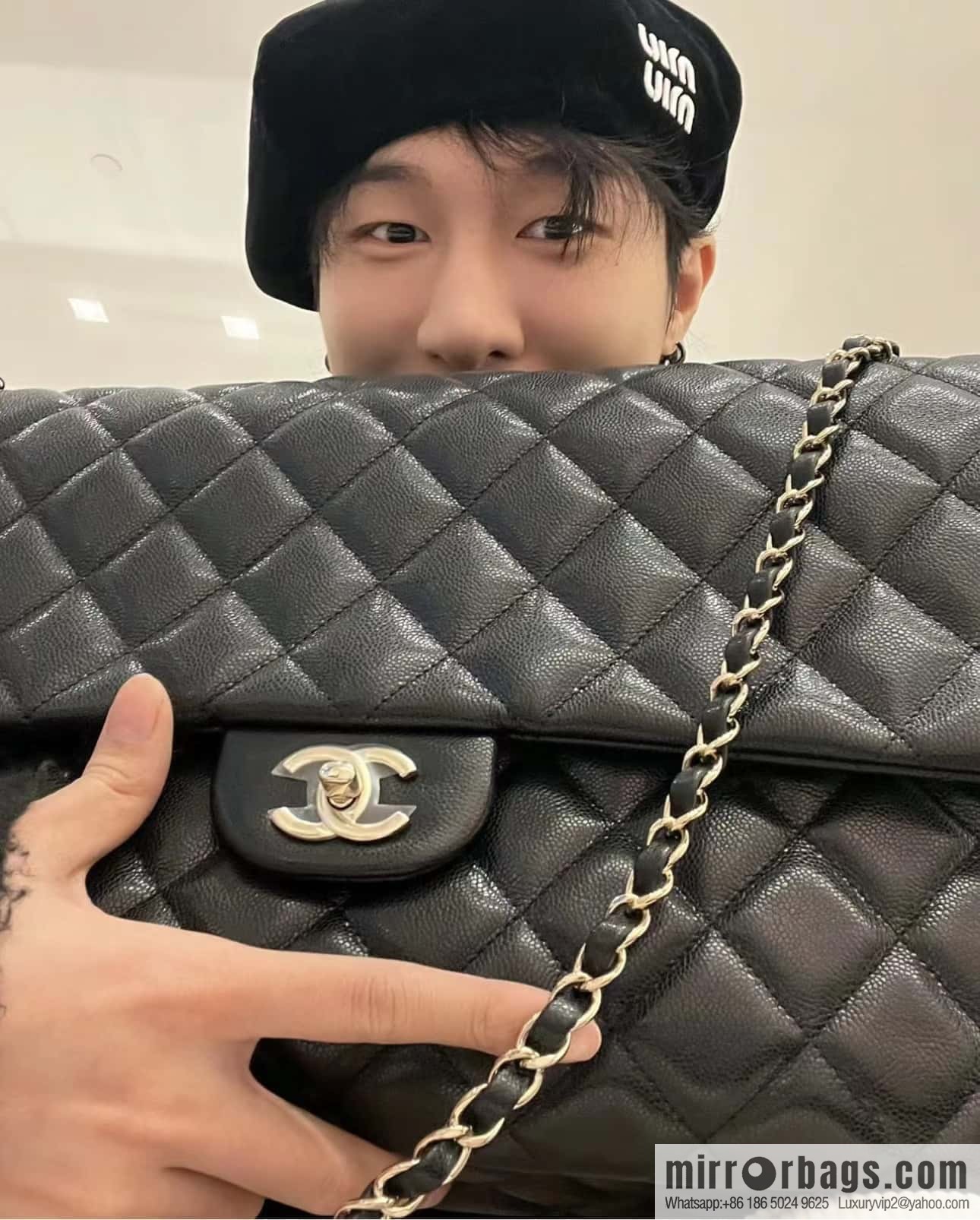 CHANEL 24C early spring vacation series explosive oversized CF airport big bag AS4661