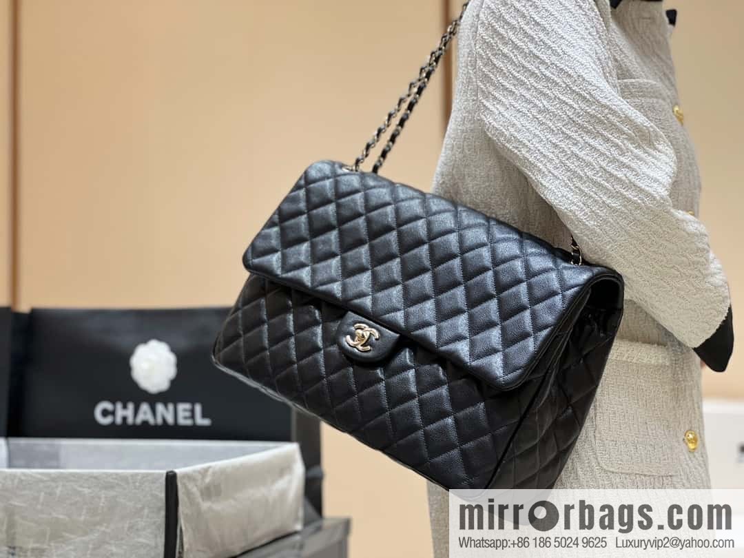 CHANEL 24C early spring vacation series explosive oversized CF airport big bag AS4661