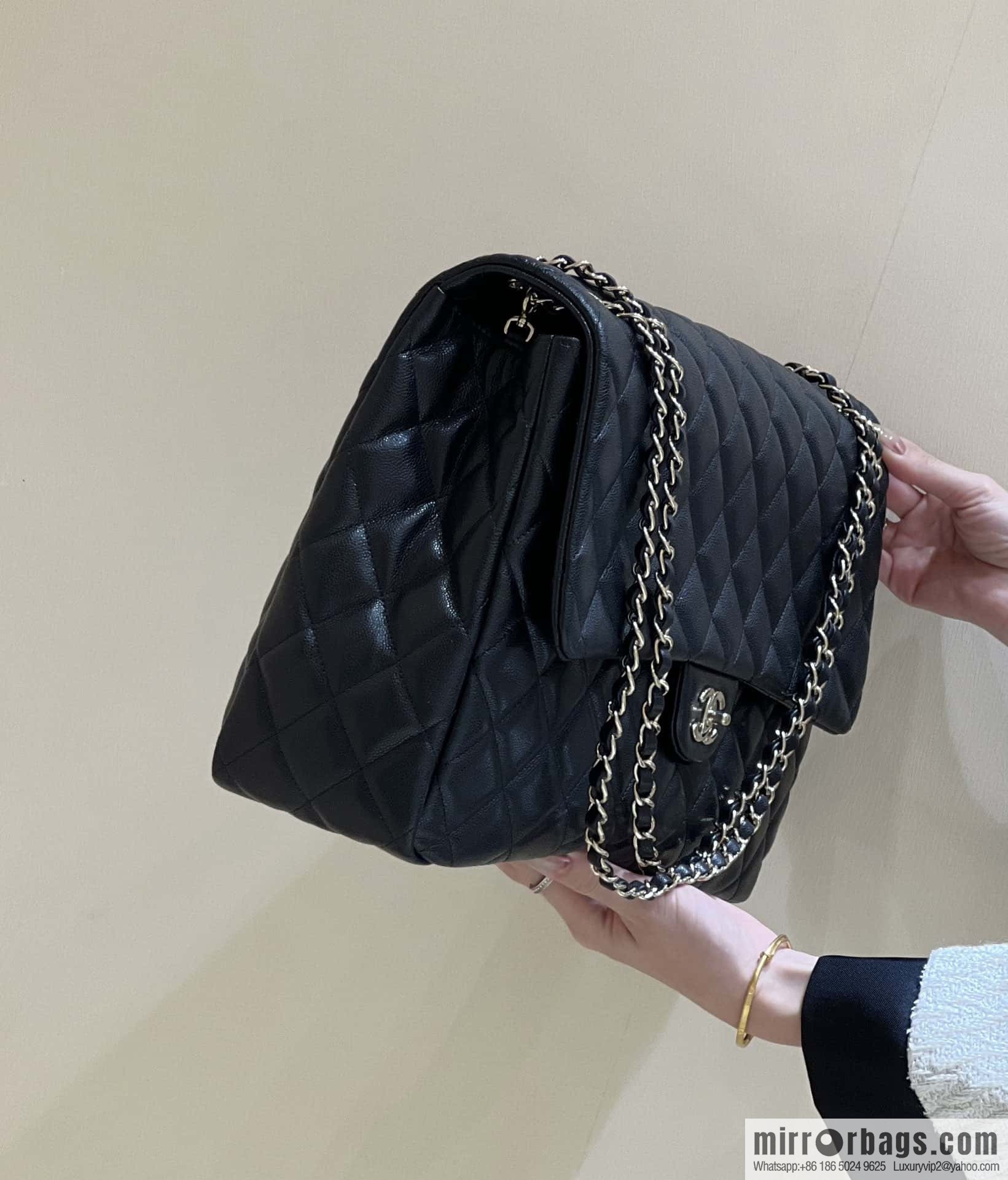CHANEL 24C early spring vacation series explosive oversized CF airport big bag AS4661