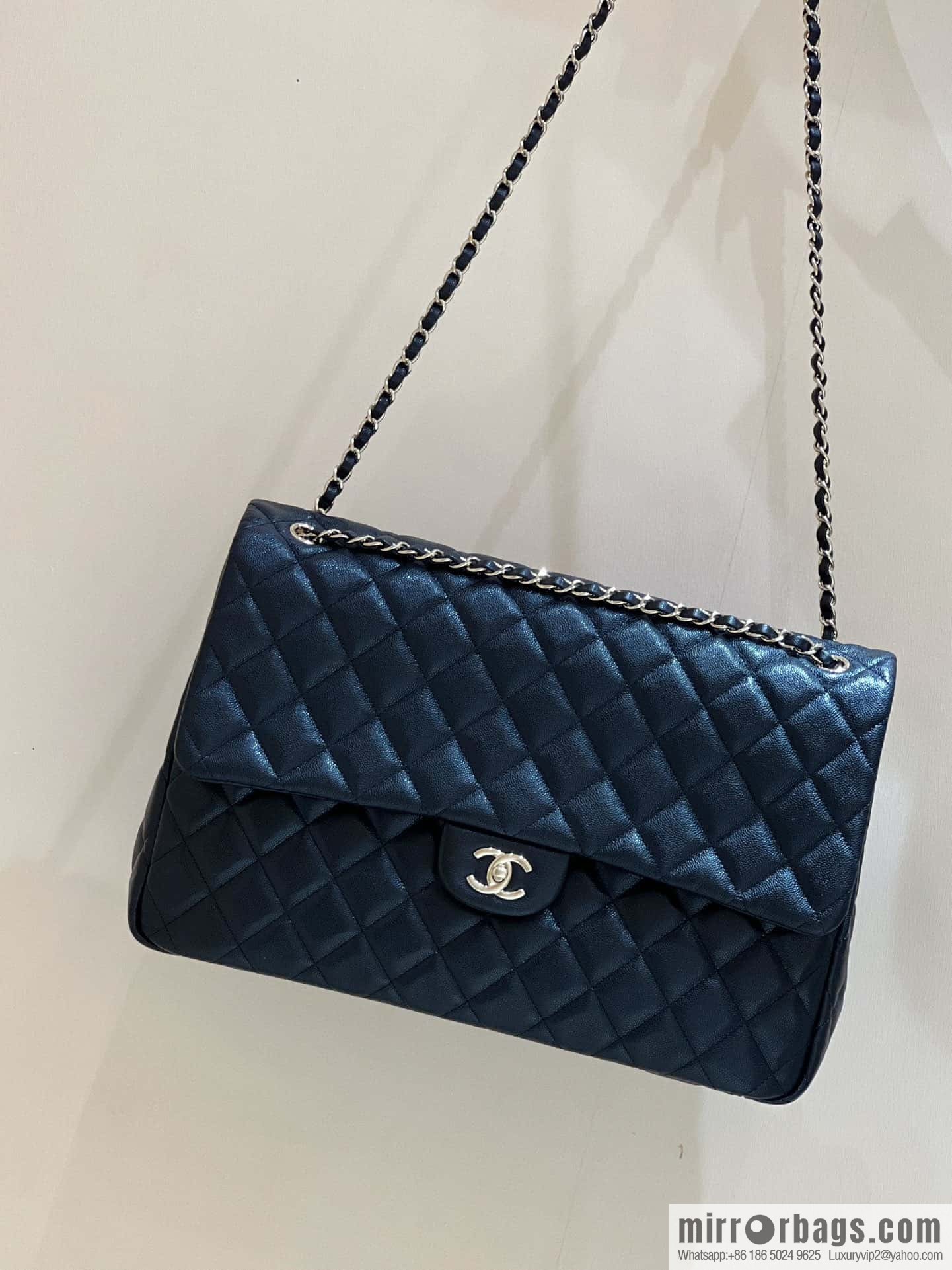 CHANEL 24C early spring vacation series explosive oversized CF airport big bag AS4661