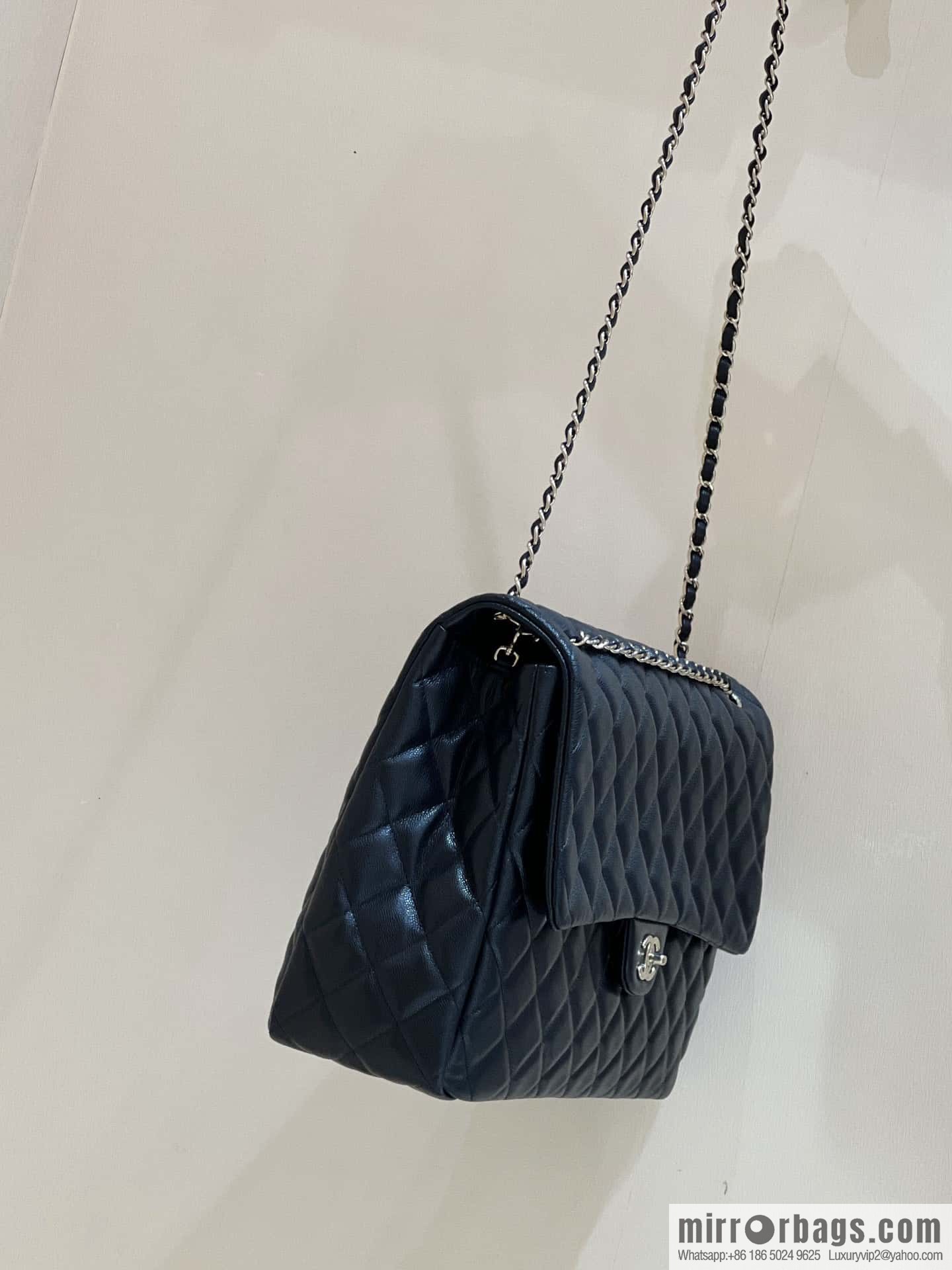 CHANEL 24C early spring vacation series explosive oversized CF airport big bag AS4661