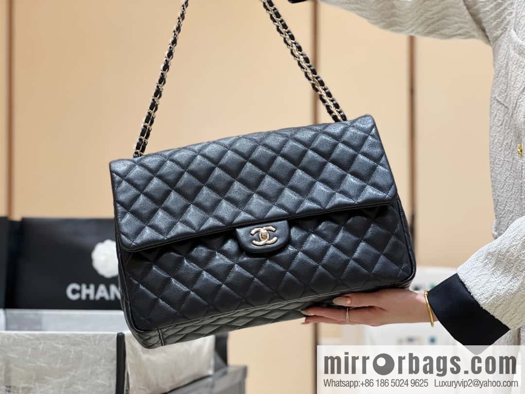 CHANEL 24C early spring vacation series explosive oversized CF airport big bag AS4661