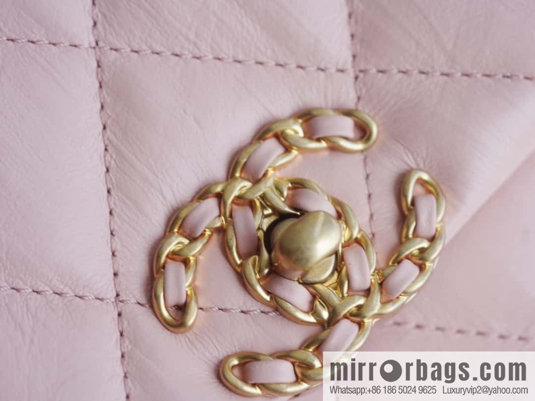 CHANEL 23k autumn and winter series 19 wide shoulder strap cover bag AS4423 pink