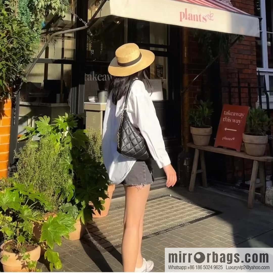 CHANEL 22B Fairy dual-purpose Hobo bag AS3487