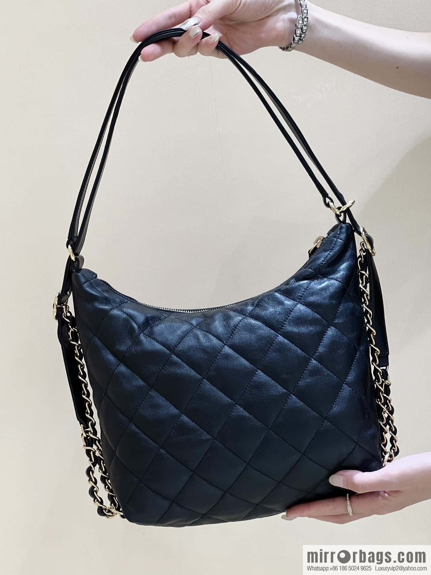 CHANEL 22B Fairy dual-purpose Hobo bag AS3487