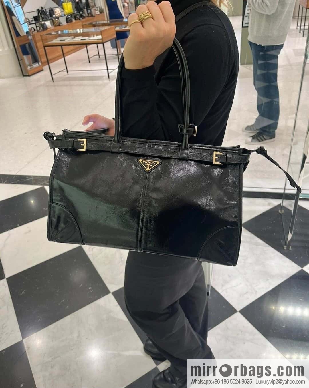 PRADA LusSolf oil wax leather crossbody bag 🎉 1BA433 large