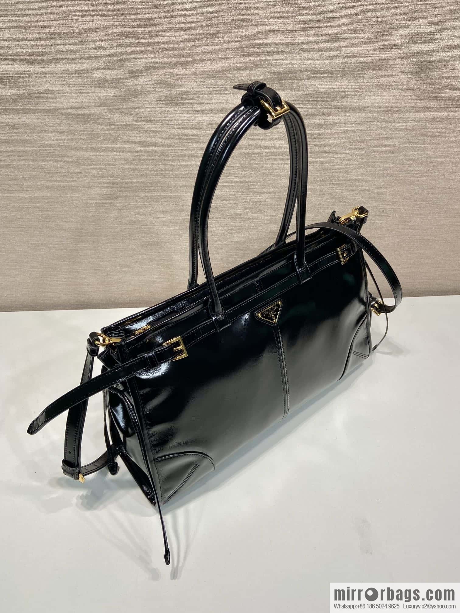 PRADA LusSolf oil wax leather crossbody bag 🎉 1BA433 large