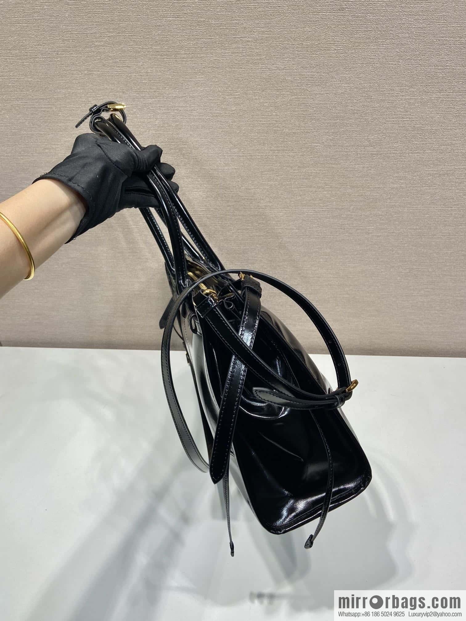 PRADA LusSolf oil wax leather crossbody bag 🎉 1BA433 large