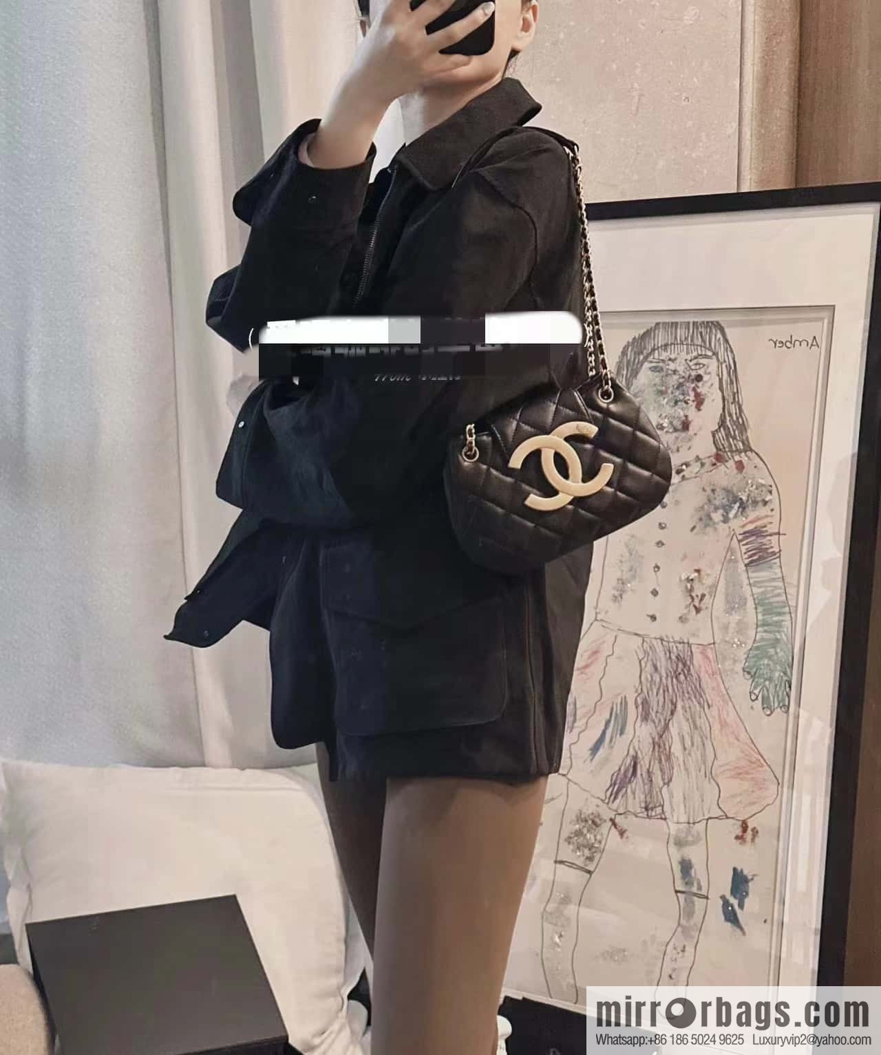 CHANEL 24C early spring vacation series, big double C Vintage messenger bag AS4609 black