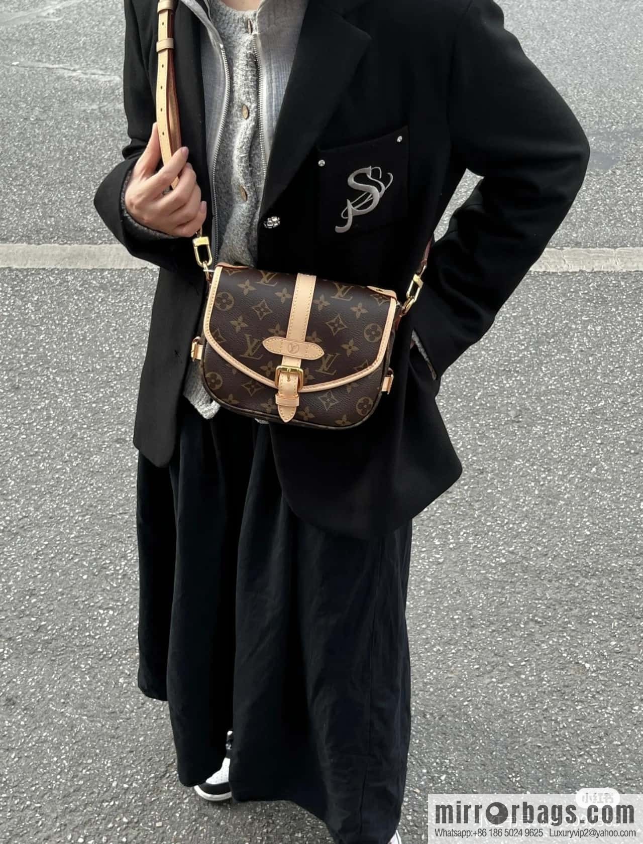 LV M46740 SAUMUR BB Gemini series handbag