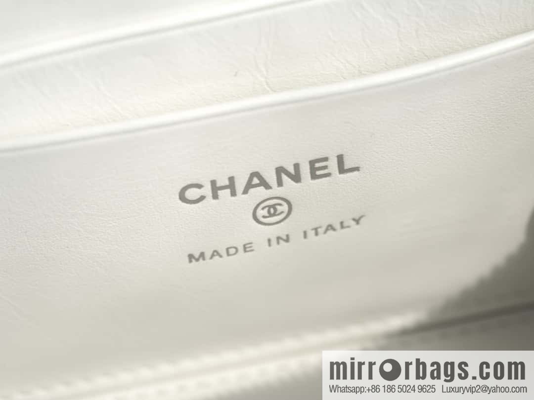 CHANEL 23K Rhinestone handle long box AP3593 B14291 10601
