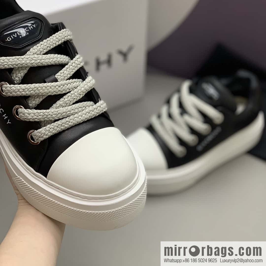 Givenchy/Givenchy, the new men's platform casual shoes