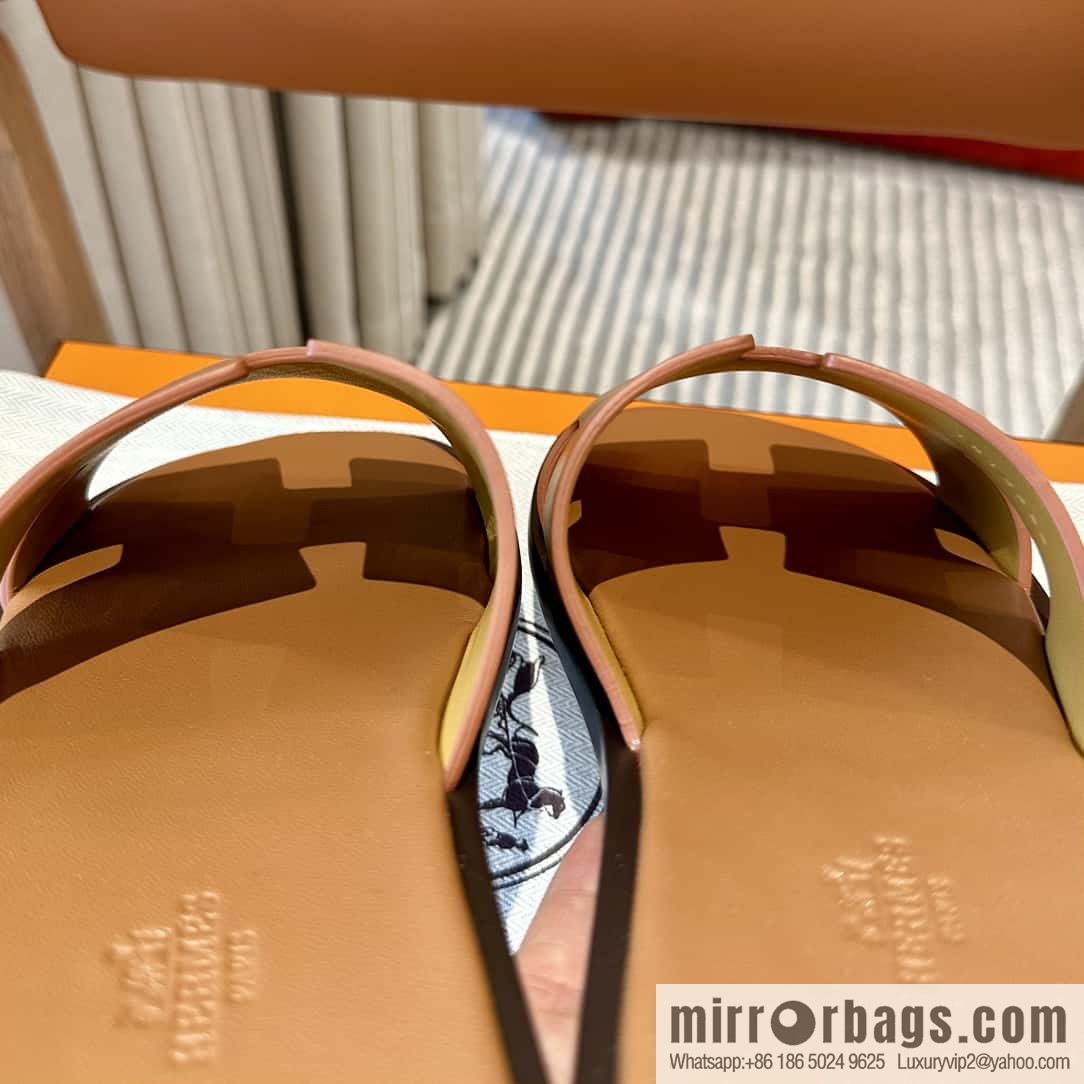 Hermès Men's Slippers