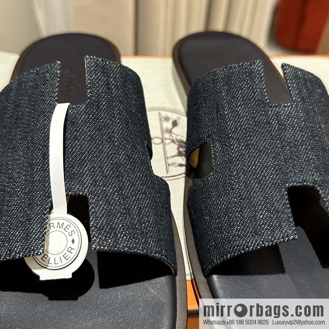 Hermès Men's Slippers