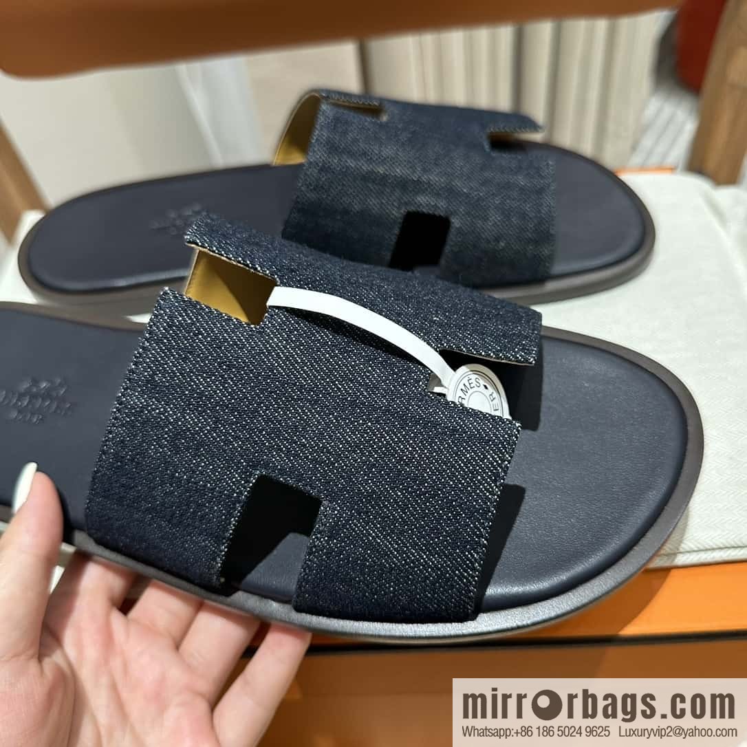 Hermès Men's Slippers