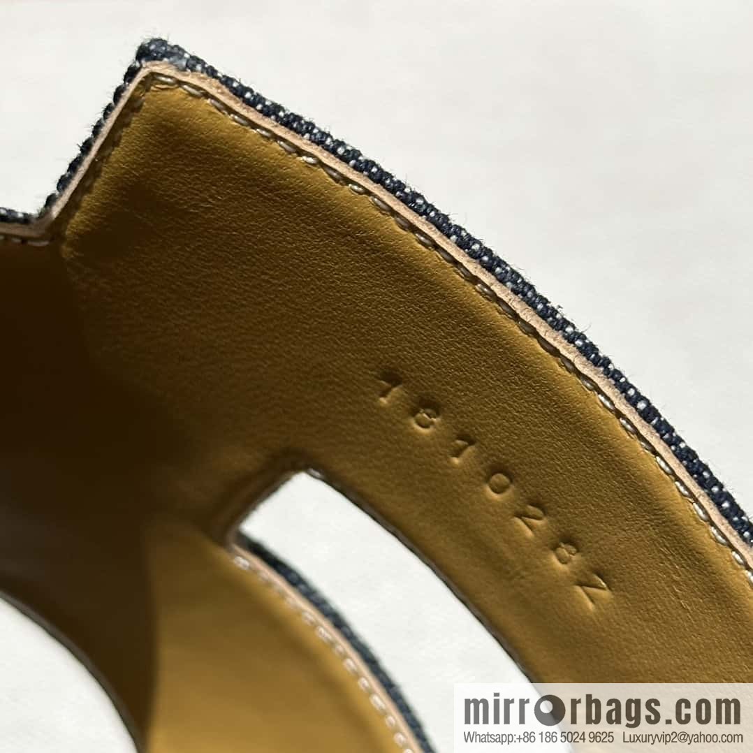 Hermès Men's Slippers
