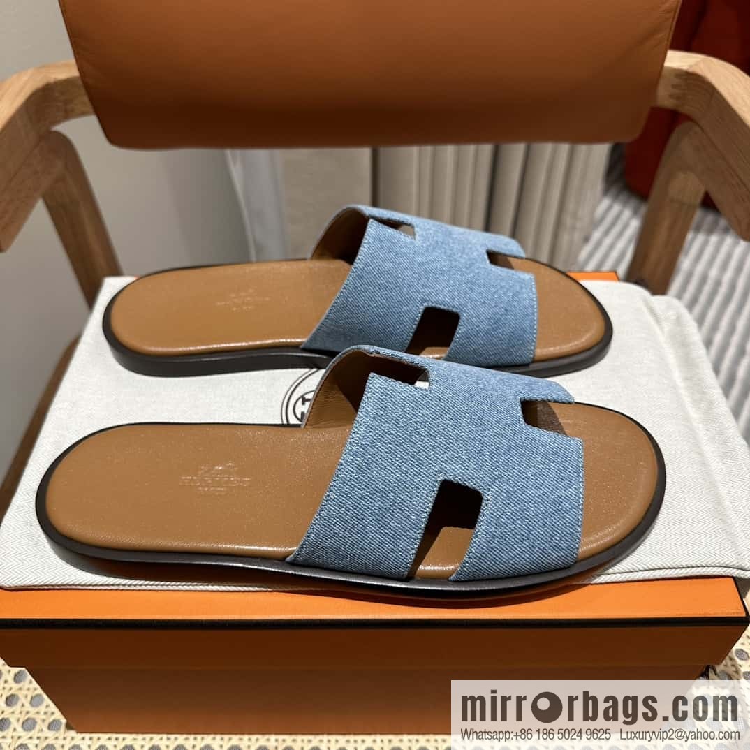 Hermès Men's Slippers