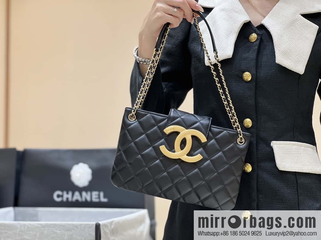 CHANEL 24C early spring vacation series, big double C Vintage tote shopping bag AS4603
