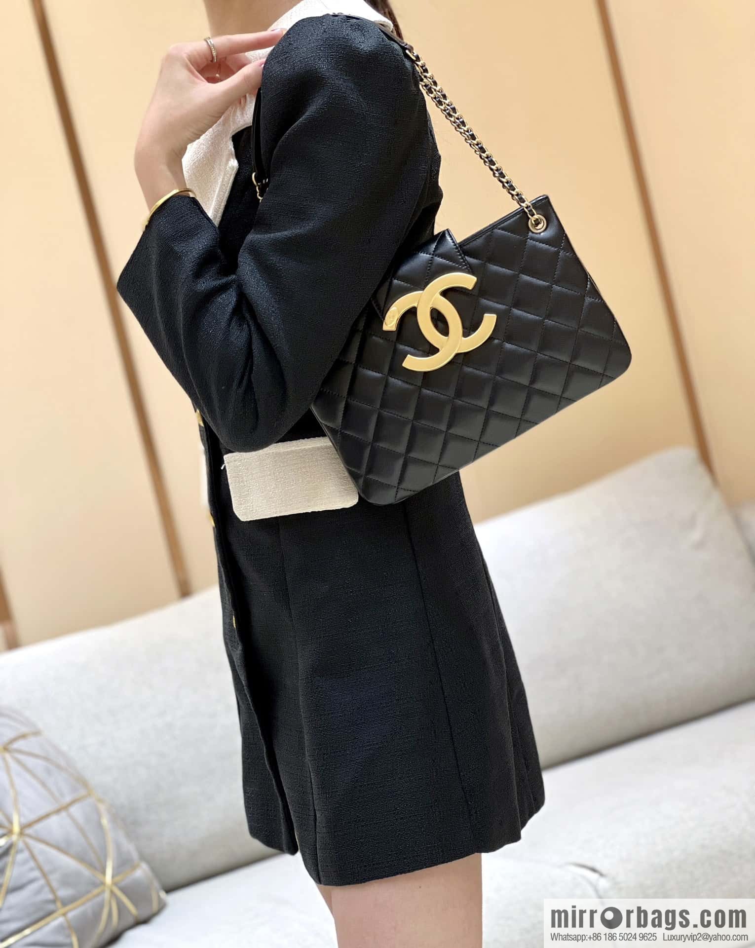 CHANEL 24C early spring vacation series, big double C Vintage tote shopping bag AS4603