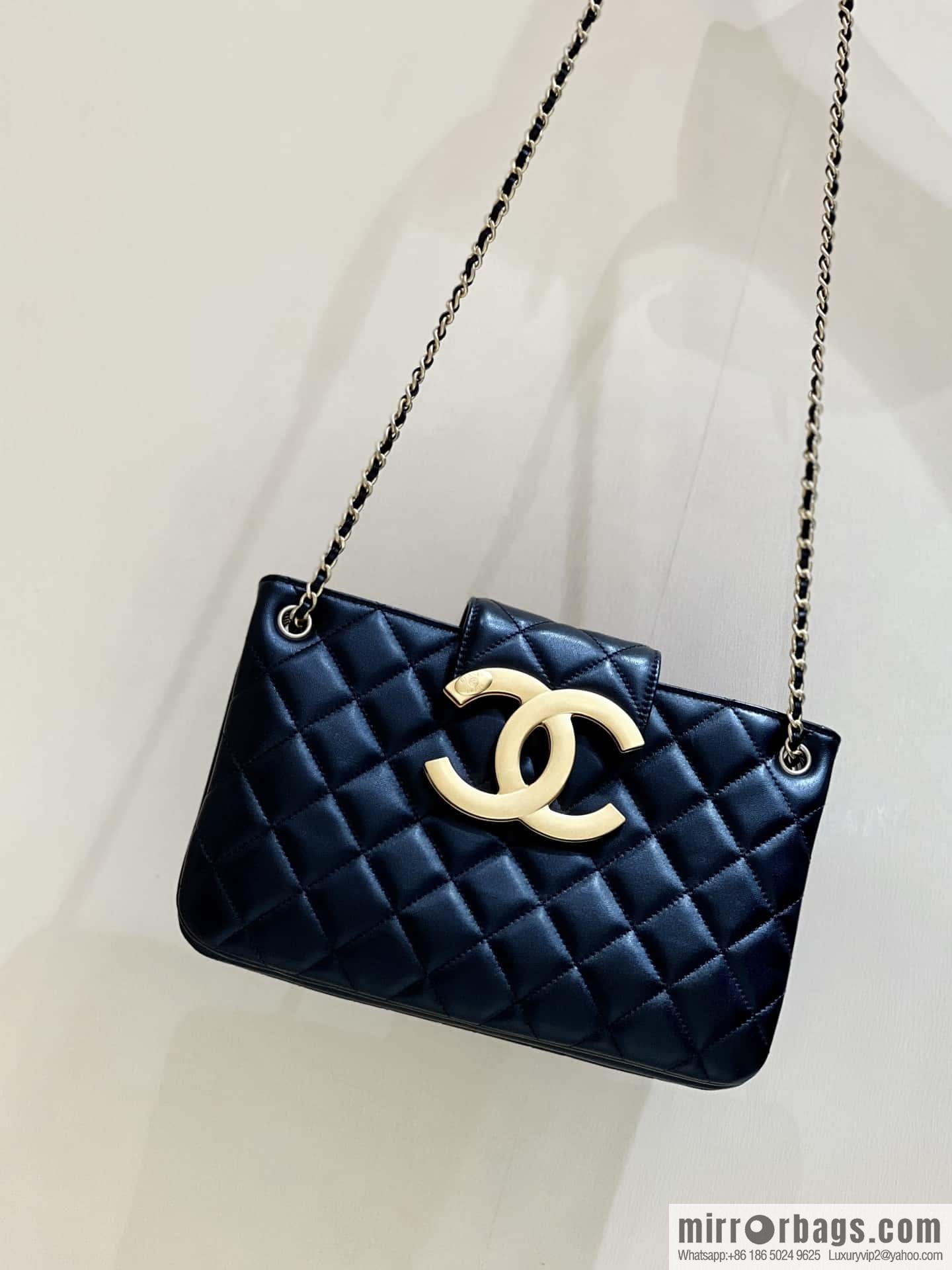 CHANEL 24C early spring vacation series, big double C Vintage tote shopping bag AS4603