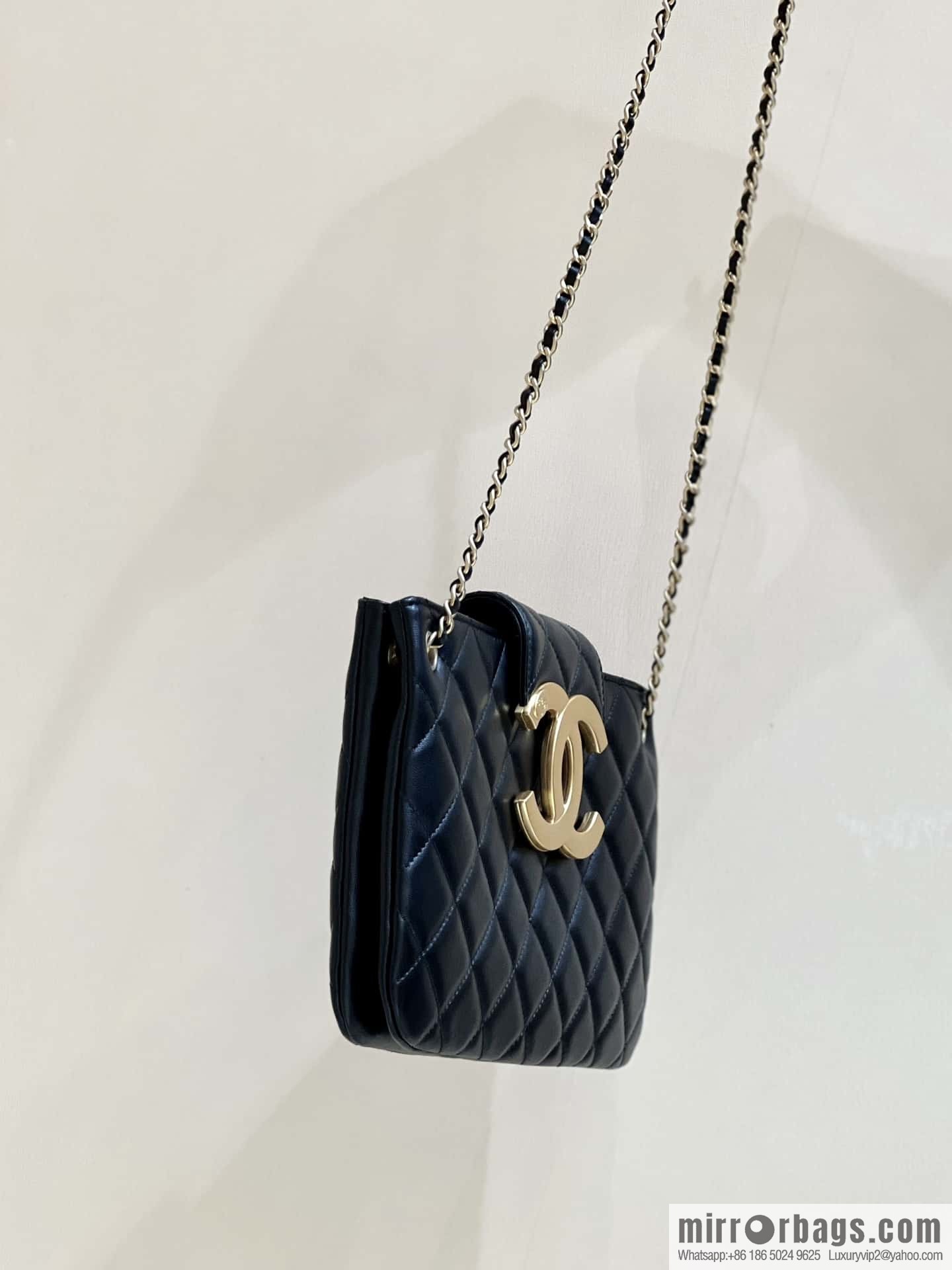 CHANEL 24C early spring vacation series, big double C Vintage tote shopping bag AS4603