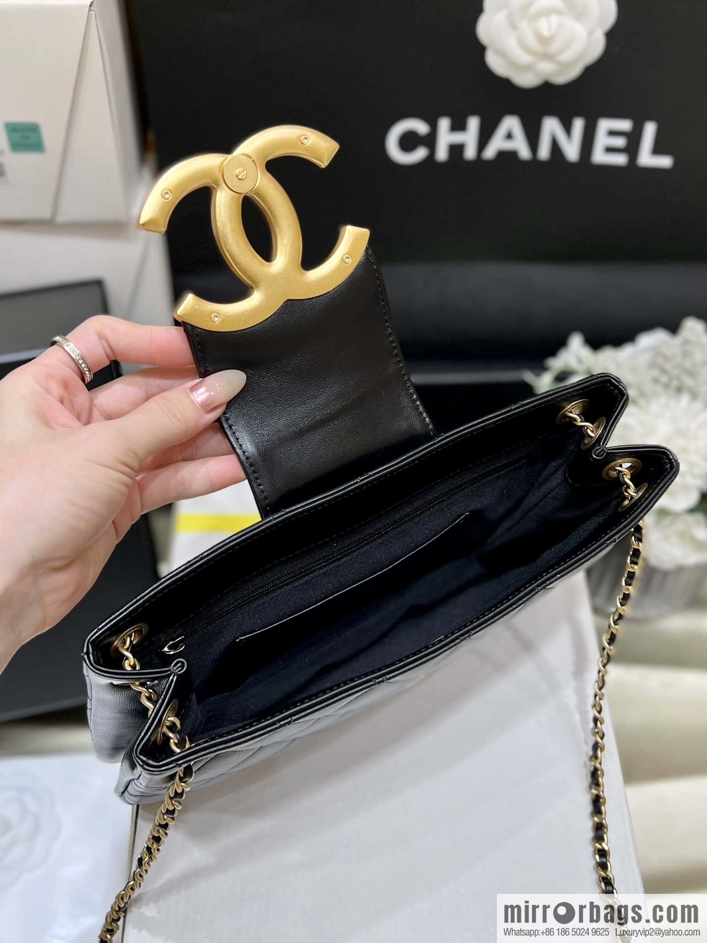 CHANEL 24C early spring vacation series, big double C Vintage tote shopping bag AS4603