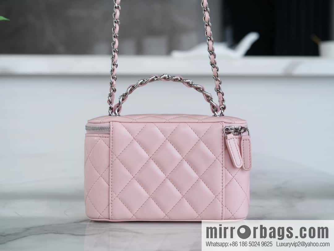 CHANEL 23K Rhinestone handle long box AP3593 pink