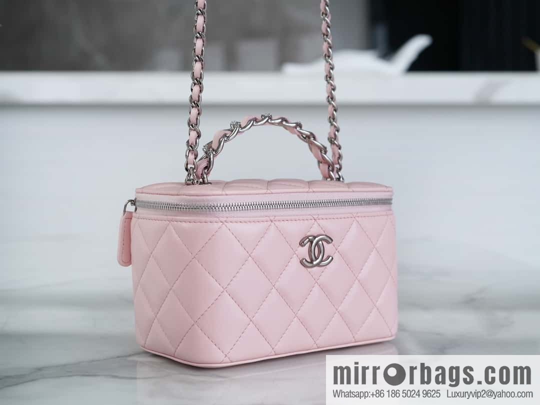 CHANEL 23K Rhinestone handle long box AP3593 pink
