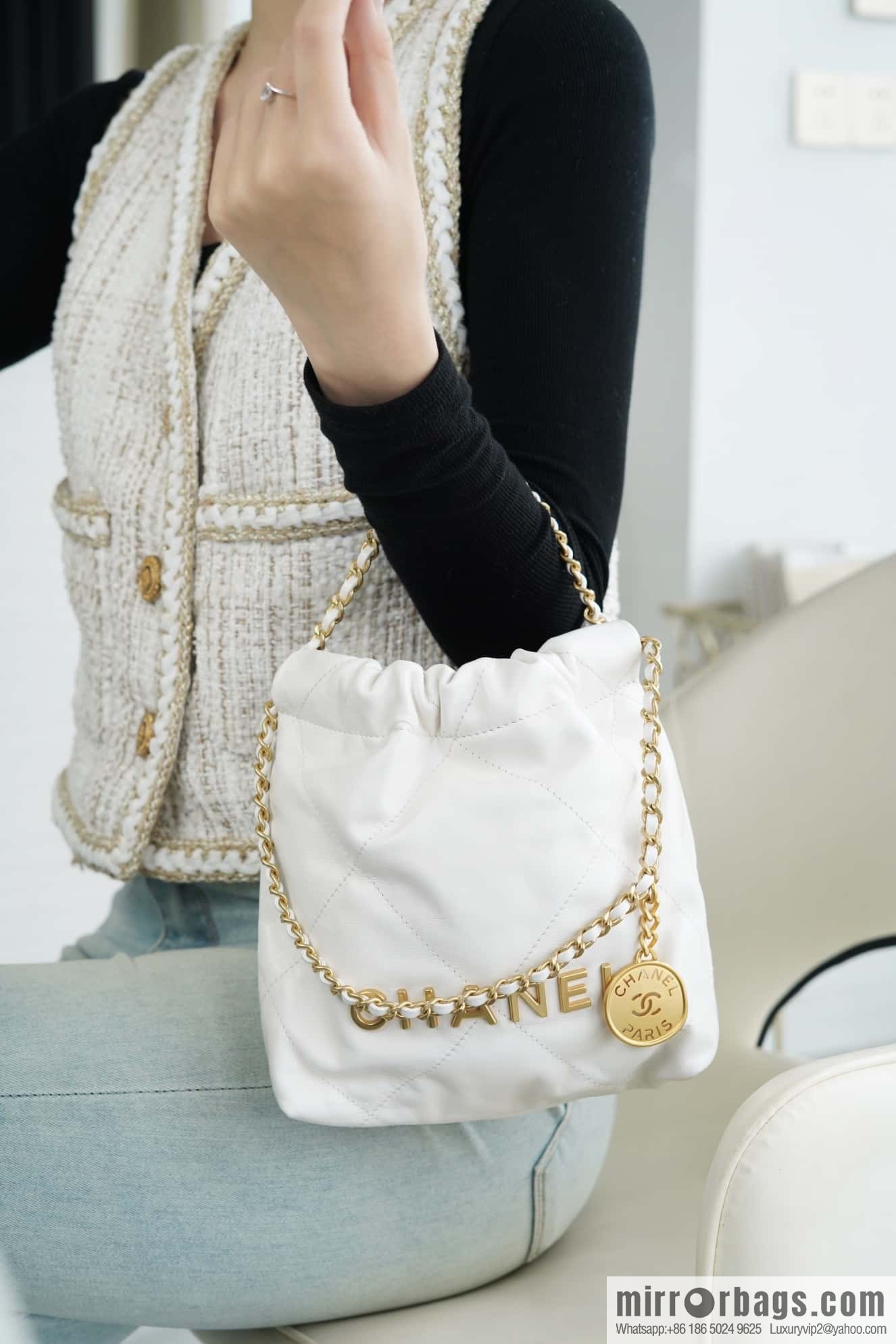 CHANEL 23s spring and summer new 22Mini bag original leather AS3980 white