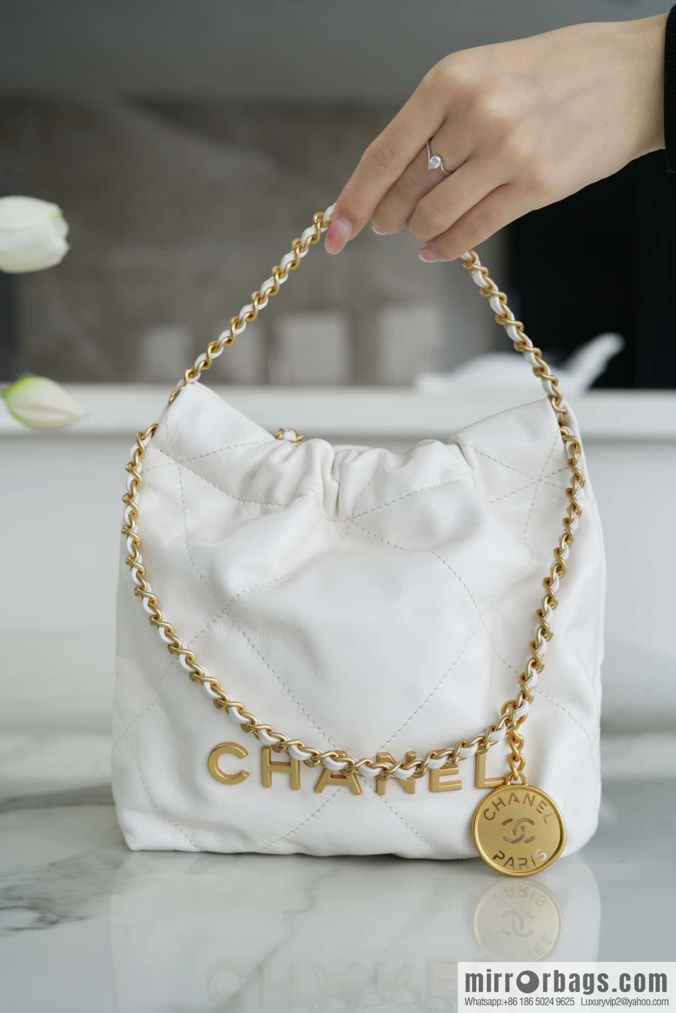 CHANEL 23s spring and summer new 22Mini bag original leather AS3980 white
