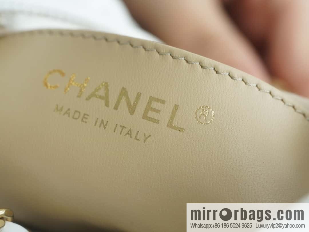 CHANEL 23s spring and summer new 22Mini bag original leather AS3980 white