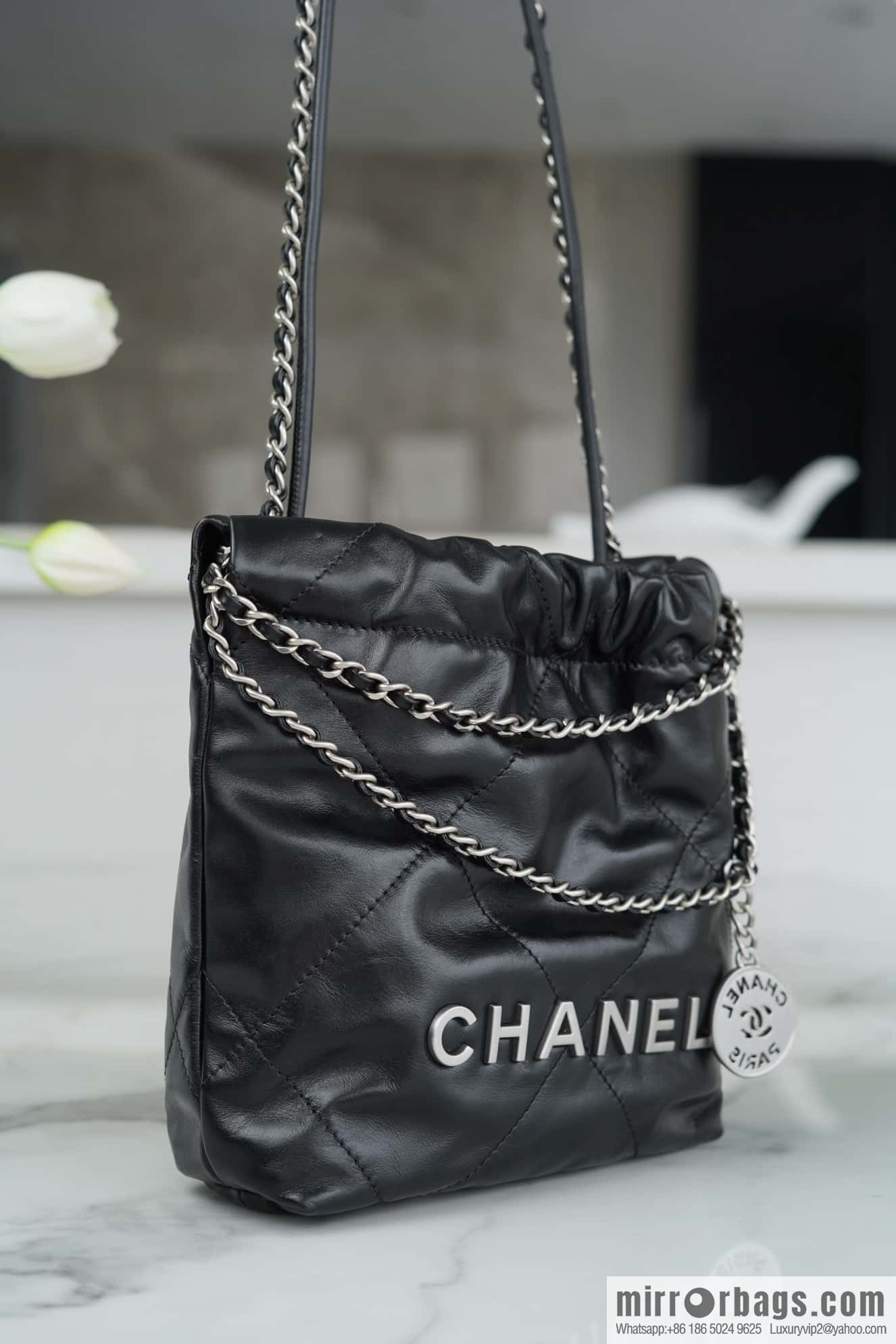 CHANEL 23s spring and summer new 22Mini bag original leather AS3980 black/silver buckle