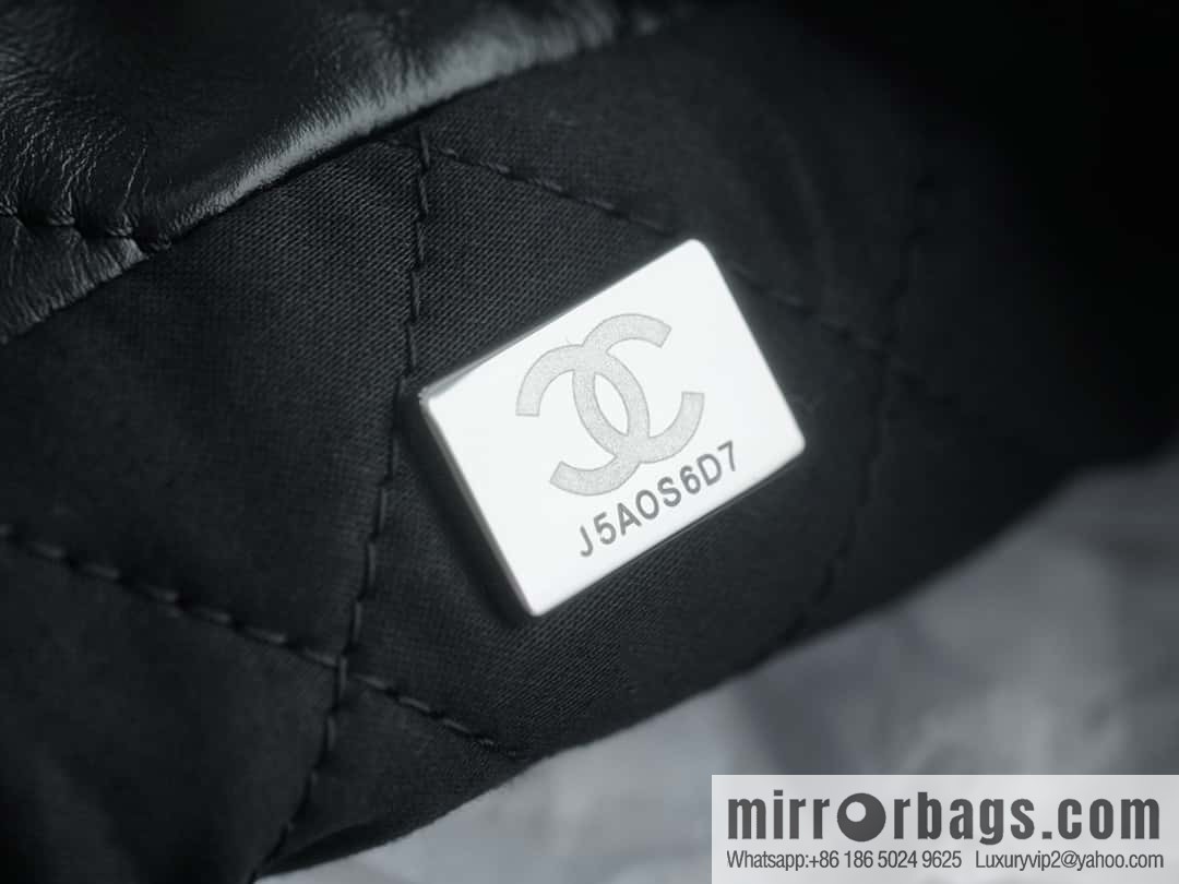 CHANEL 23s spring and summer new 22Mini bag original leather AS3980 black/silver buckle