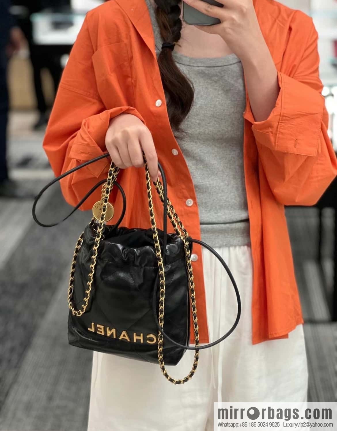 CHANEL 23s spring and summer new 22Mini bag original leather AS3980 black/gold buckle