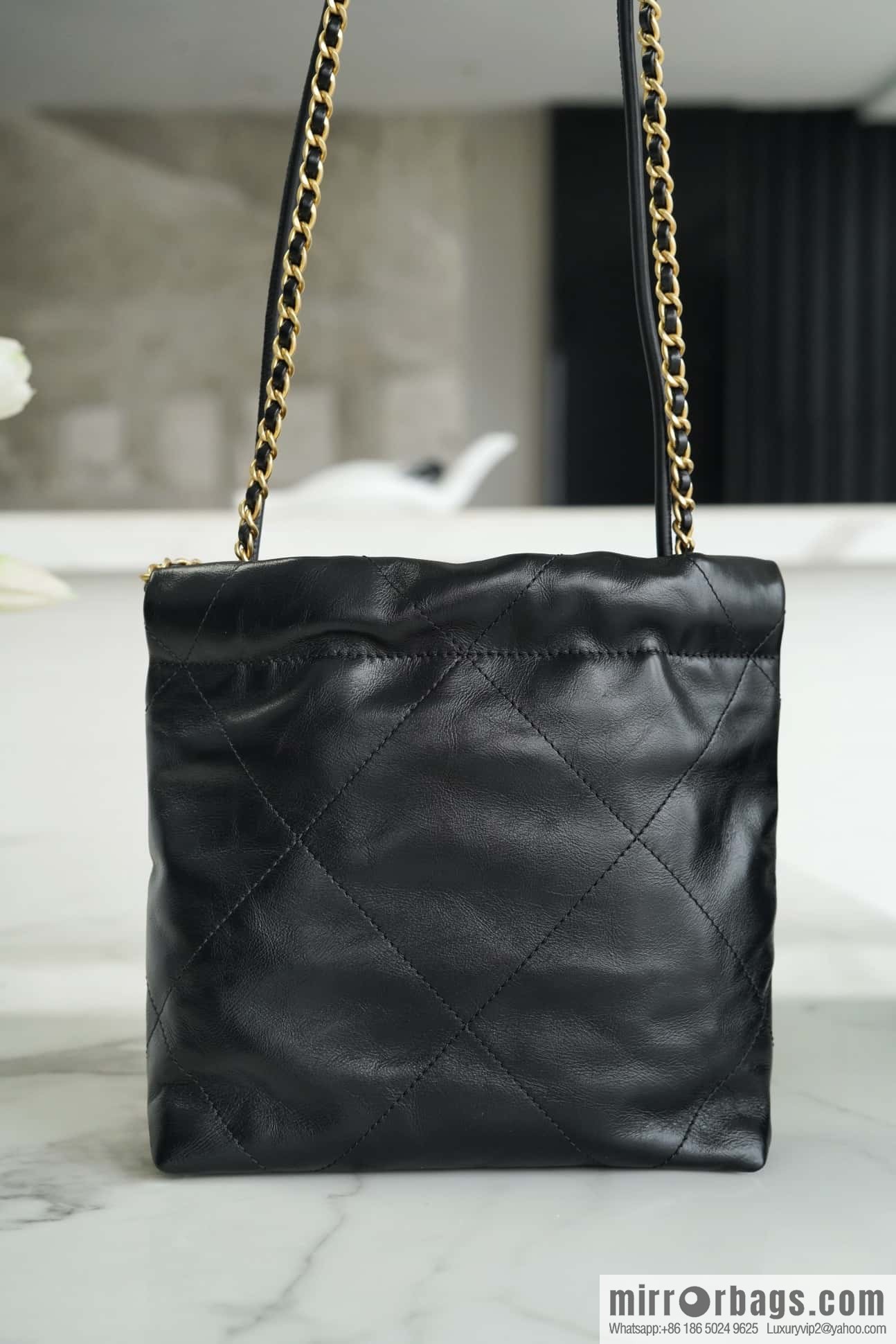 CHANEL 23s spring and summer new 22Mini bag original leather AS3980 black/gold buckle