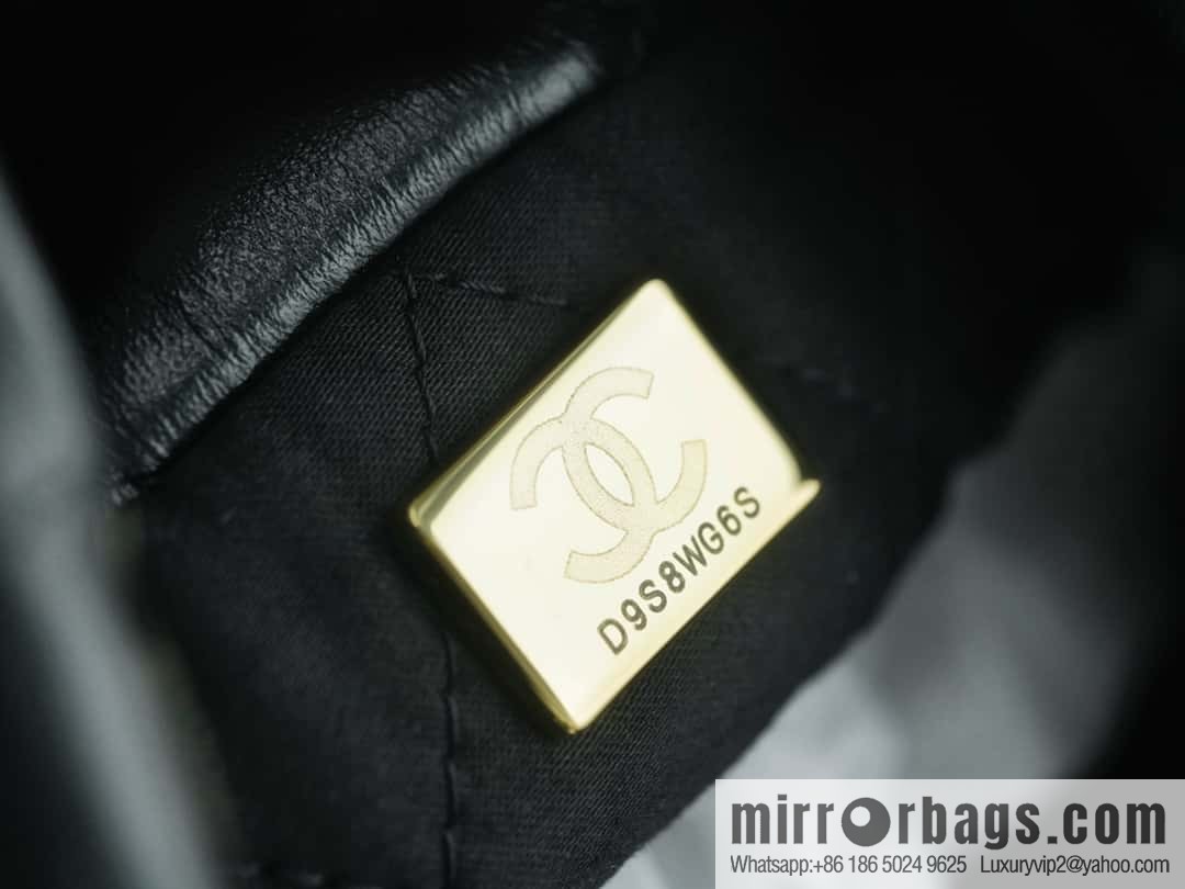 CHANEL 23s spring and summer new 22Mini bag original leather AS3980 black/gold buckle