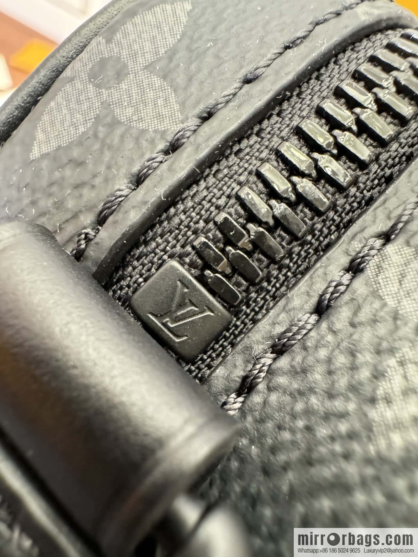 LV M46795 Steamer Messenger