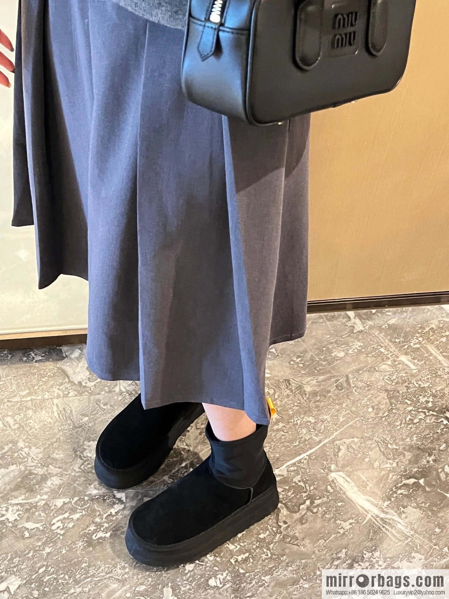 UGG Autumn and winter thick-soled fluffy pencil deep boots