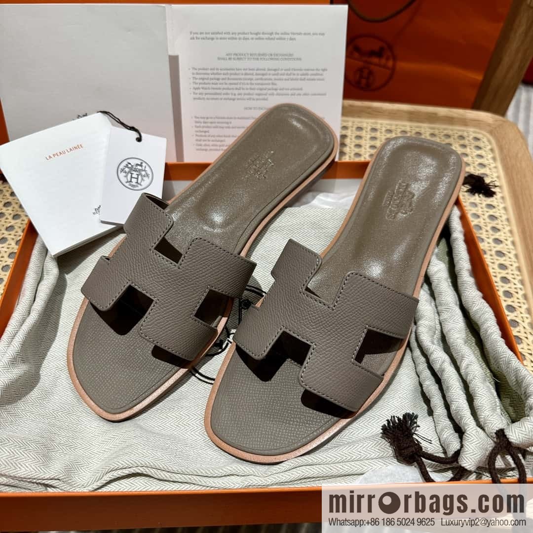 Hermès leather outsole H slippers