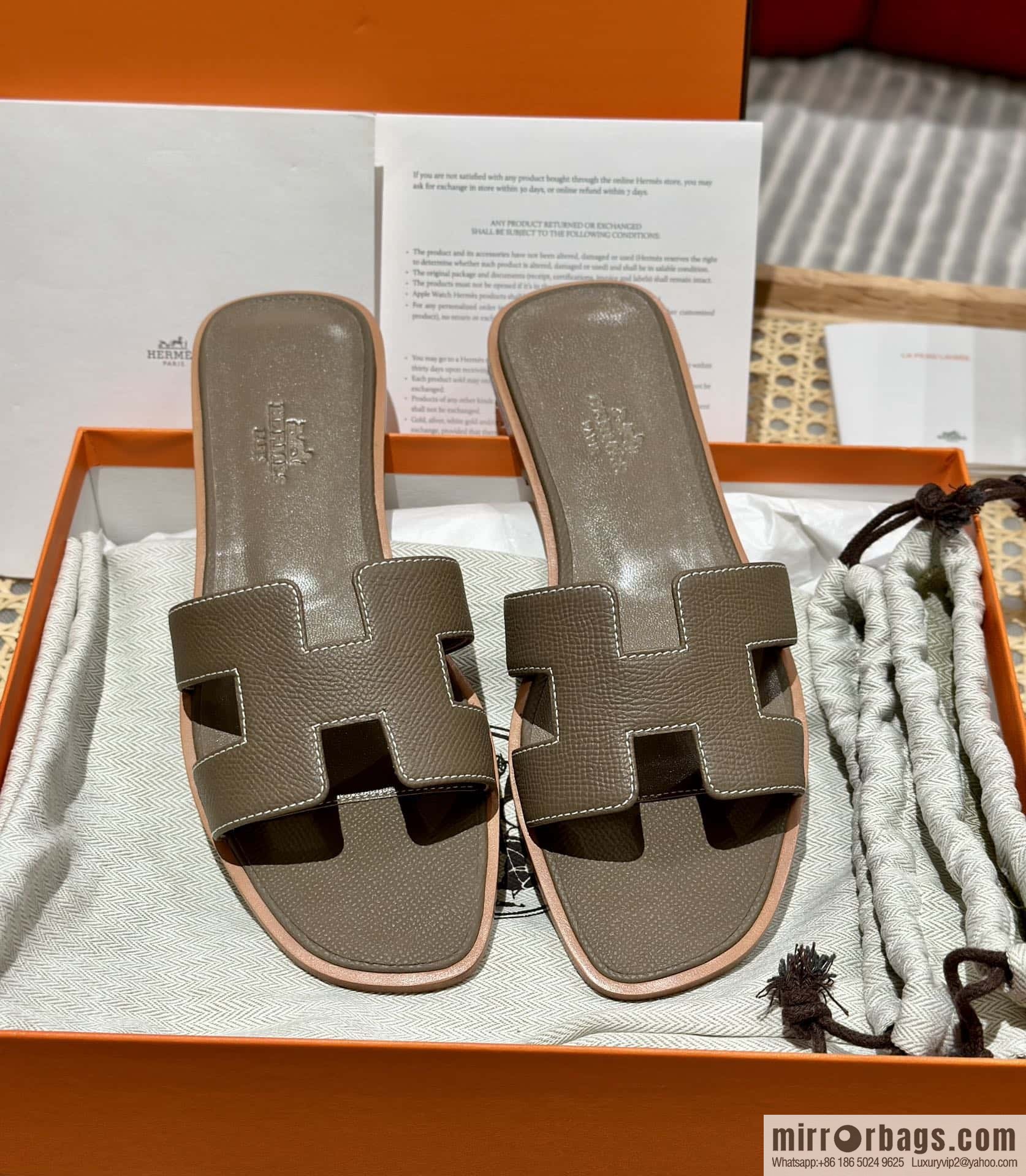 Hermès leather outsole H slippers