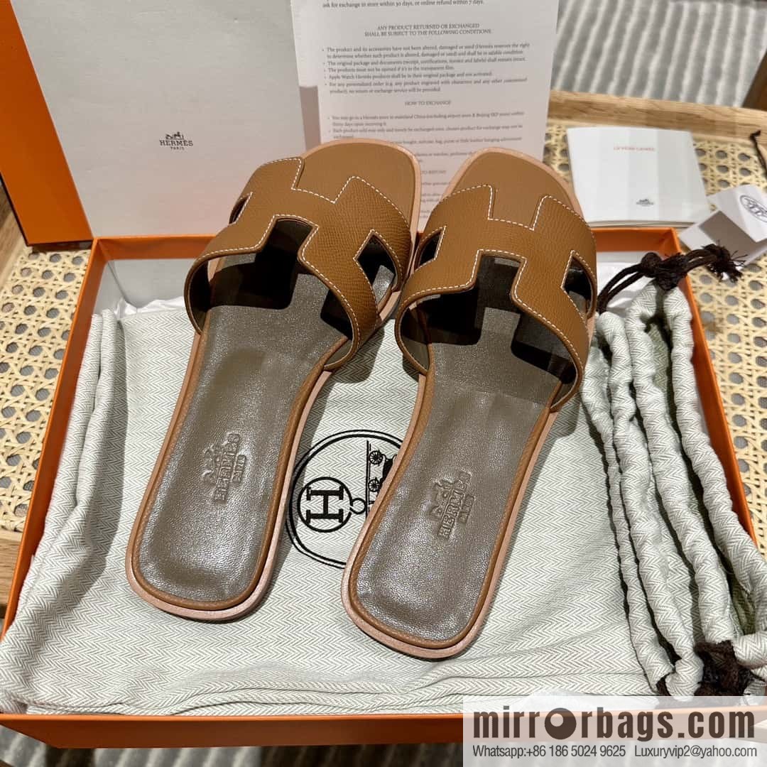 Hermès leather outsole H slippers