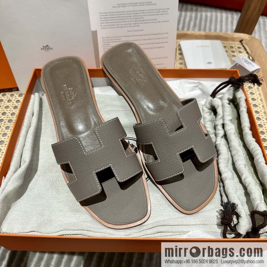 Hermès leather outsole H slippers